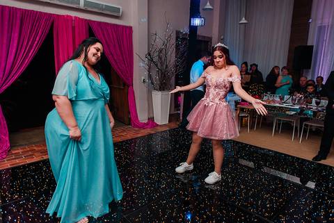 coreografia abertura da pista de dança 15 anos foto de jeferson paz fotografia'