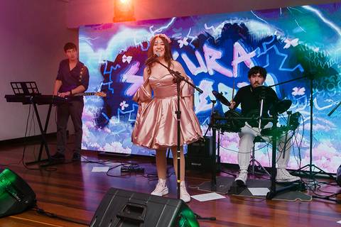 Festa de 15 anos Rafaela junqueira Banda Sakura Storm AABB Porto Alegre Jeferson Paz Fotografia'