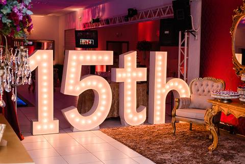 Decoração debutante 15 anos Waldhof Festas & Eventos fotógrafo jeferson Paz Fotografia Canoas'