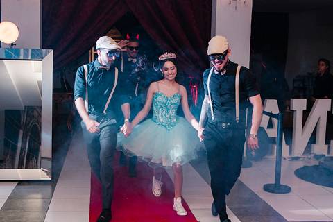 balada debutante 15 anos Waldhof Festas & Eventos fotógrafo jeferson Paz Fotografia Canoas'