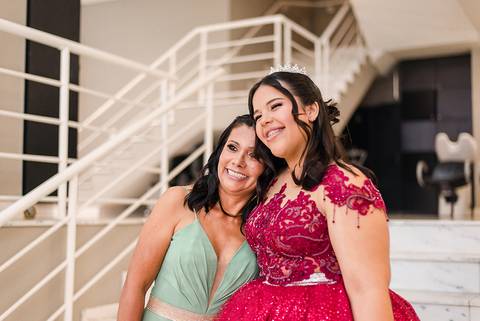 Making of da debutante Anita em Salão Beto Klein'