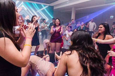 fotos de festa de 15 anos foto de anita na must eventos sapucaia do sul Jeferson Paz fotografia'