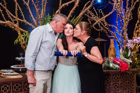 Formatura de Yasmim Kannen em Caza Gonçalves Porto Alegre '