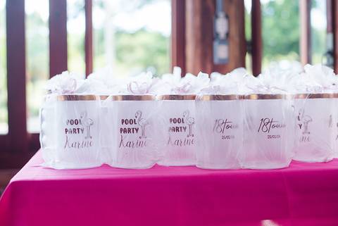 Fotos de Decoração aniversário adulto na piscina no Recanto do toco Jeferson Paz Fotografia'