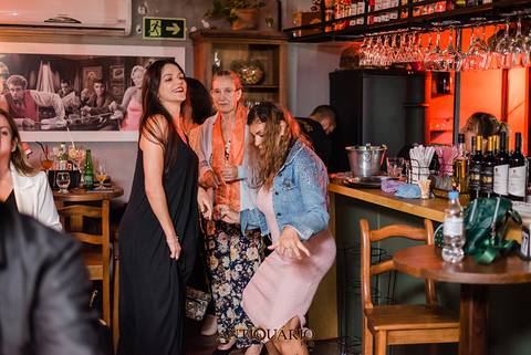 Johnny Grace cover de Elvis Presley no Antiquário Gastropub em Novo Hamburgo Fotógrafo Jeferson Paz'