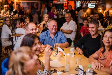 Johnny Grace cover de Elvis Presley no Antiquário Gastropub em Novo Hamburgo Fotógrafo Jeferson Paz'