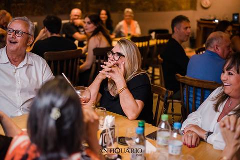 Johnny Grace cover de Elvis Presley no Antiquário Gastropub em Novo Hamburgo Fotógrafo Jeferson Paz'