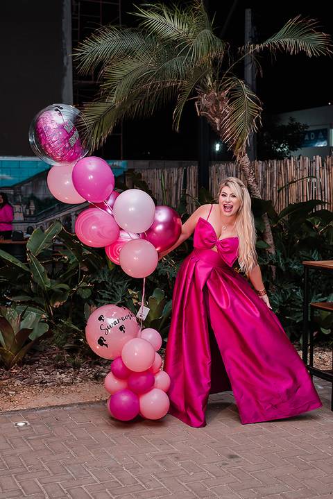 aniversário da barbie humana e influenciadora Letícia Swarovski'