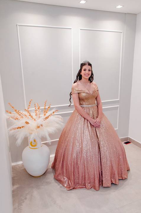 making of da debutante Lívia no salão de beleza Pri Cardoso '