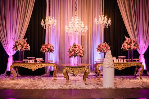 Decoração da festa da debutante Lívia no espaço Pátio 115 em Cachoeirinha'