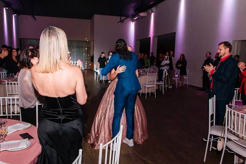 festa de 15 anos da debutante Lívia no espaço Pátio 115 em Cachoeirinha'