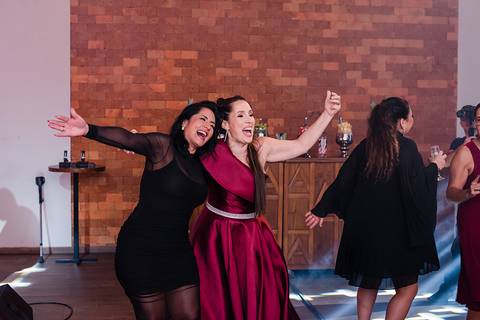 festa de 15 anos da debutante Lívia no espaço Pátio 115 em Cachoeirinha'