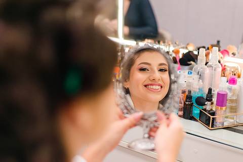 making of da debutante Lívia no salão de beleza Pri Cardoso '