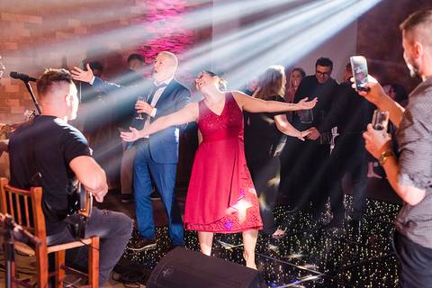 festa de 15 anos da debutante Lívia no espaço Pátio 115 em Cachoeirinha'