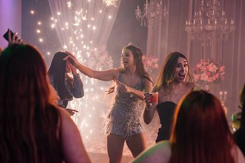 festa de 15 anos da debutante Lívia no espaço Pátio 115 em Cachoeirinha'