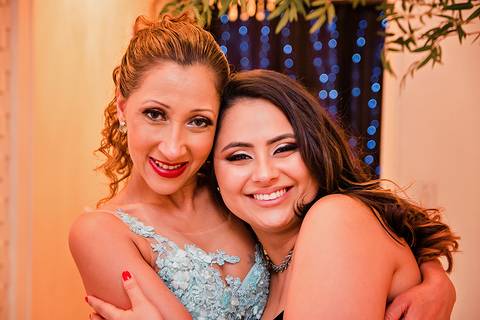 Debutante Vitória Castro em sua festa de 15 anos na Oficina das Festa em Porto Alegre pelo fotógrafo Jeferson Paz'