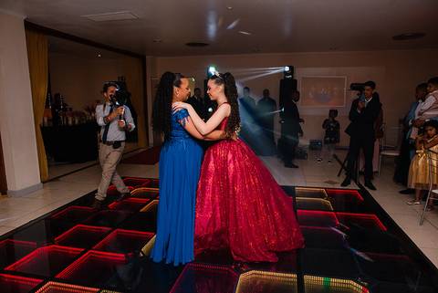 Festa de 15 anos de steicy nicolly no clube farrapos em porto alegre fotógrafo jeferson paz'