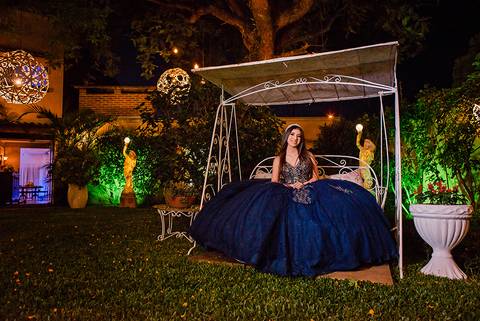 Festa de 15 anos de Vitoria Marini no Espaço É Di Festa by Veroca fotógrafo Jeferson Paz'