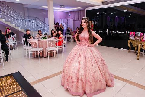 Festa de 15 anos da influencer teen Melissa Fontes no espaço must eventos em sapucaia do sul fotógrafo jeferson paz fotografia fotógrafo 15 anos canoas'