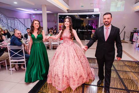 Festa de 15 anos da influencer teen Melissa Fontes no espaço must eventos em sapucaia do sul fotógrafo jeferson paz fotografia fotógrafo 15 anos canoas'