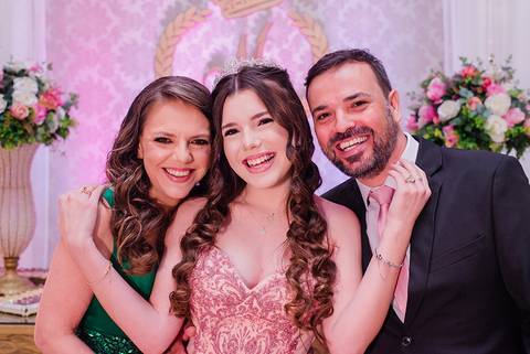 Festa de 15 anos da influencer teen Melissa Fontes no espaço must eventos em sapucaia do sul fotógrafo jeferson paz fotografia fotógrafo 15 anos canoas'