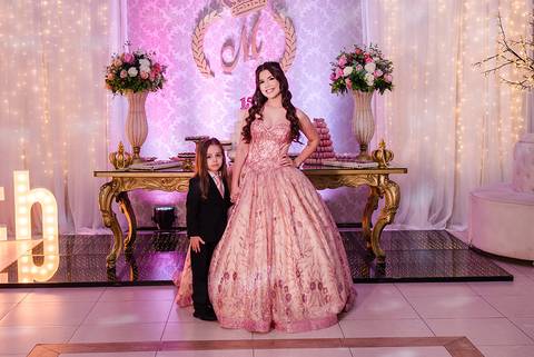 Festa de 15 anos da influencer teen Melissa Fontes no espaço must eventos em sapucaia do sul fotógrafo jeferson paz fotografia fotógrafo 15 anos canoas'