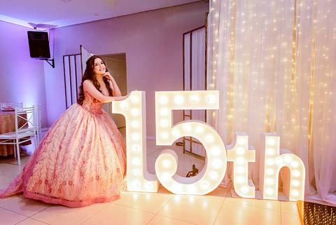 Festa de 15 anos da influencer teen Melissa Fontes no espaço must eventos em sapucaia do sul fotógrafo jeferson paz fotografia fotógrafo 15 anos canoas'