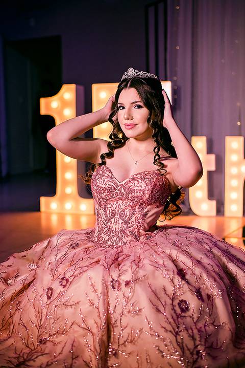 Festa de 15 anos da influencer teen Melissa Fontes no espaço must eventos em sapucaia do sul fotógrafo jeferson paz fotografia fotógrafo 15 anos canoas'