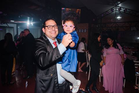 Festa de 15 anos no salão de festas Nostra Casa em Sapucaia do sul com o tema Aladim'