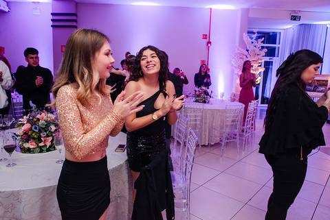 festa de 15 anos de Maria Luísa, casa Blue Moon canoas, fotógrafo Jeferson Paz'