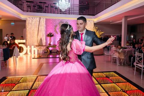 Fotos da festa de 15 anos da Gabrielly em Sapucaia do Sul fotógrafo jeferson paz'