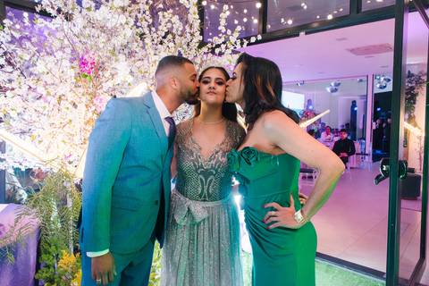 Fotos festa de 15 anos de Mariana Cruz no espaço Le Petit Gourmand em Itajaí - SC Fotógrafo Jeferson Paz'