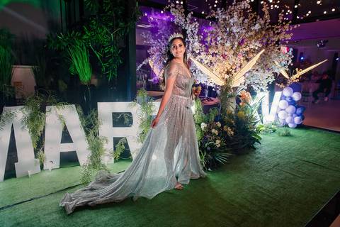 Fotos festa de 15 anos de Mariana Cruz no espaço Le Petit Gourmand em Itajaí - SC Fotógrafo Jeferson Paz'