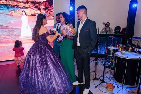 Fotos festa de 15 anos de Mariana Cruz no espaço Le Petit Gourmand em Itajaí - SC Fotógrafo Jeferson Paz'