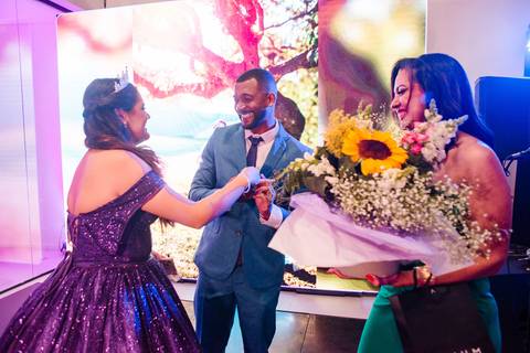 Fotos festa de 15 anos de Mariana Cruz no espaço Le Petit Gourmand em Itajaí - SC Fotógrafo Jeferson Paz'