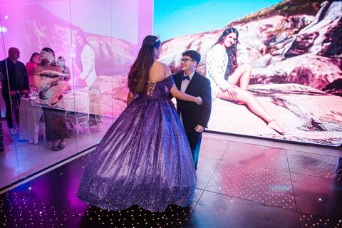 Fotos festa de 15 anos de Mariana Cruz no espaço Le Petit Gourmand em Itajaí - SC Fotógrafo Jeferson Paz'