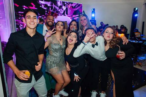 Fotos festa de 15 anos de Mariana Cruz no espaço Le Petit Gourmand em Itajaí - SC Fotógrafo Jeferson Paz'