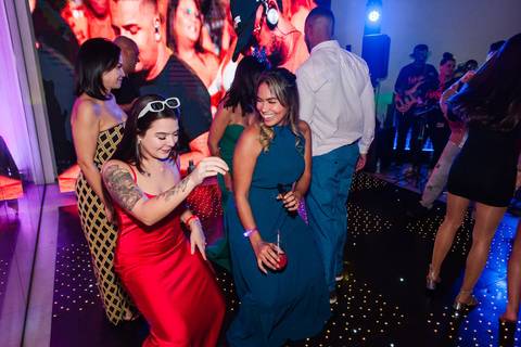 Fotos festa de 15 anos de Mariana Cruz no espaço Le Petit Gourmand em Itajaí - SC Fotógrafo Jeferson Paz'