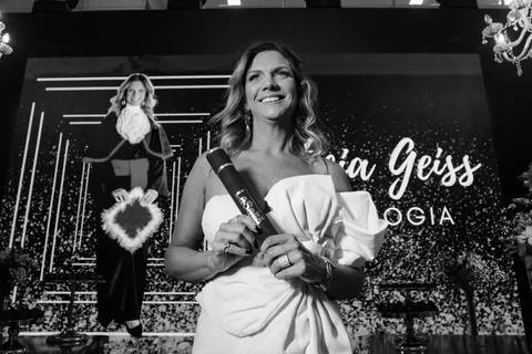 Fotos da formatura de letícia geiss em Canoas pelo fotógrafo jeferson paz'