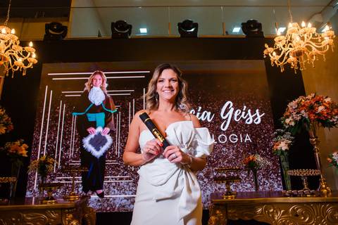 Fotos da formatura de letícia geiss em Canoas pelo fotógrafo jeferson paz'