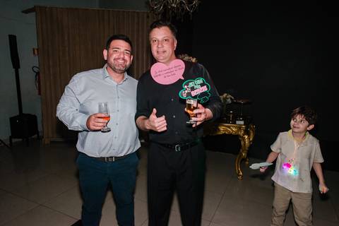 Fotos da formatura de letícia geiss em Canoas pelo fotógrafo jeferson paz'
