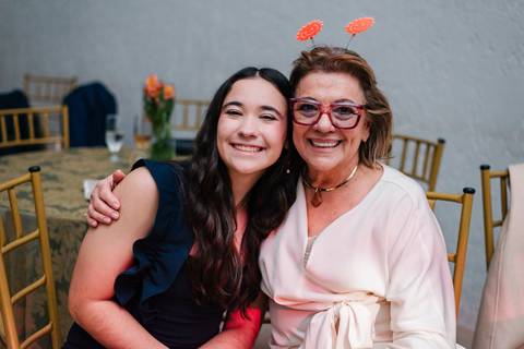 Fotos da formatura de letícia geiss em Canoas pelo fotógrafo jeferson paz'