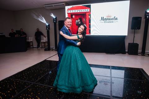 fotos da festa de 15 anos de manuela em canoas pelo fotógrafo Jeferson Paz'