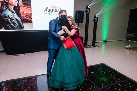 fotos da festa de 15 anos de manuela em canoas pelo fotógrafo Jeferson Paz'