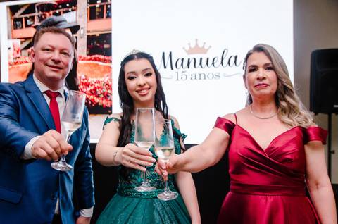 fotos da festa de 15 anos de manuela em canoas pelo fotógrafo Jeferson Paz'