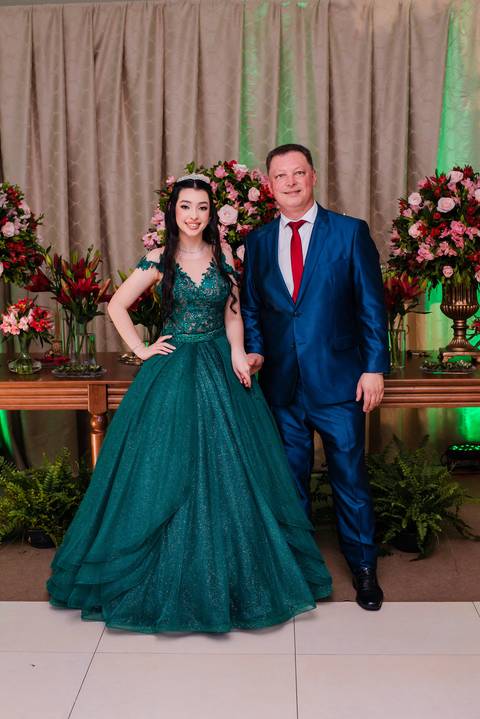 fotos da festa de 15 anos de manuela em canoas pelo fotógrafo Jeferson Paz'
