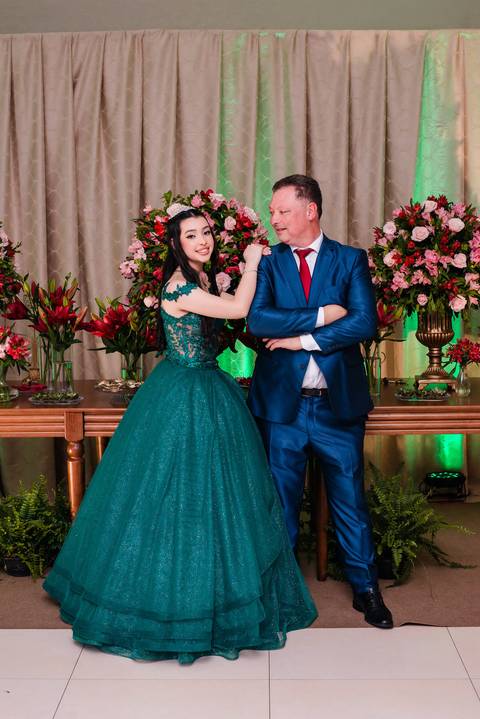 fotos da festa de 15 anos de manuela em canoas pelo fotógrafo Jeferson Paz'
