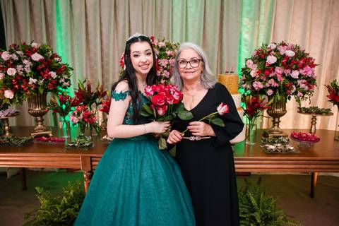 fotos da festa de 15 anos de manuela em canoas pelo fotógrafo Jeferson Paz'
