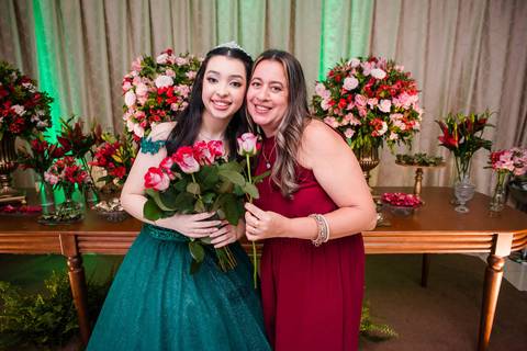fotos da festa de 15 anos de manuela em canoas pelo fotógrafo Jeferson Paz'