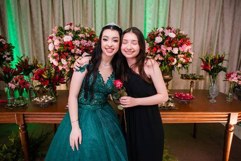 fotos da festa de 15 anos de manuela em canoas pelo fotógrafo Jeferson Paz'